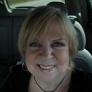 Meet your Posher, Ronae